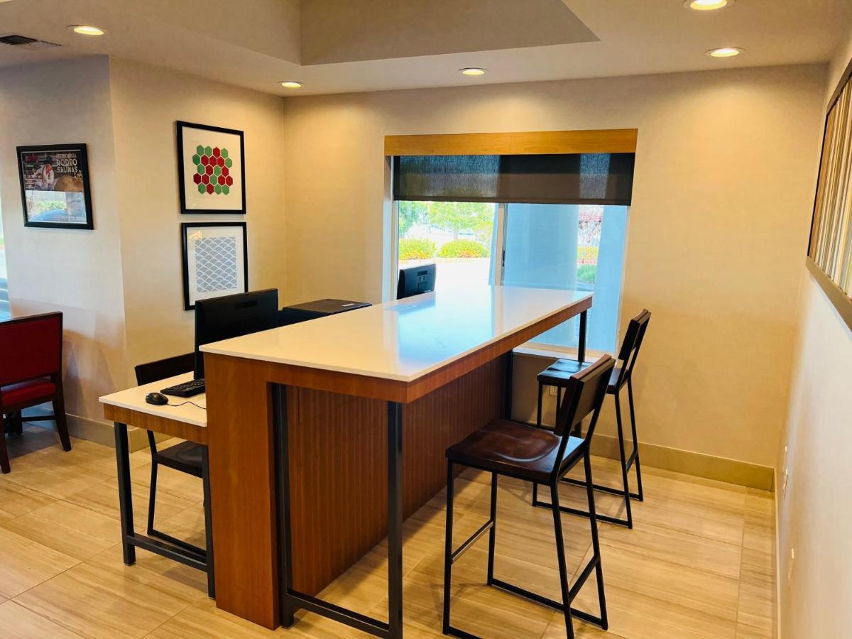 Express & By Ihg Hotel Salinas